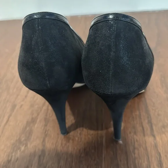 Jimmy Choo Boutique Black Suede Peep Toe Pumps Size 40.5/10.5